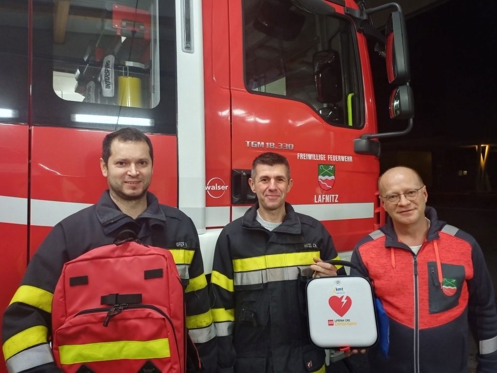 Defibrillator