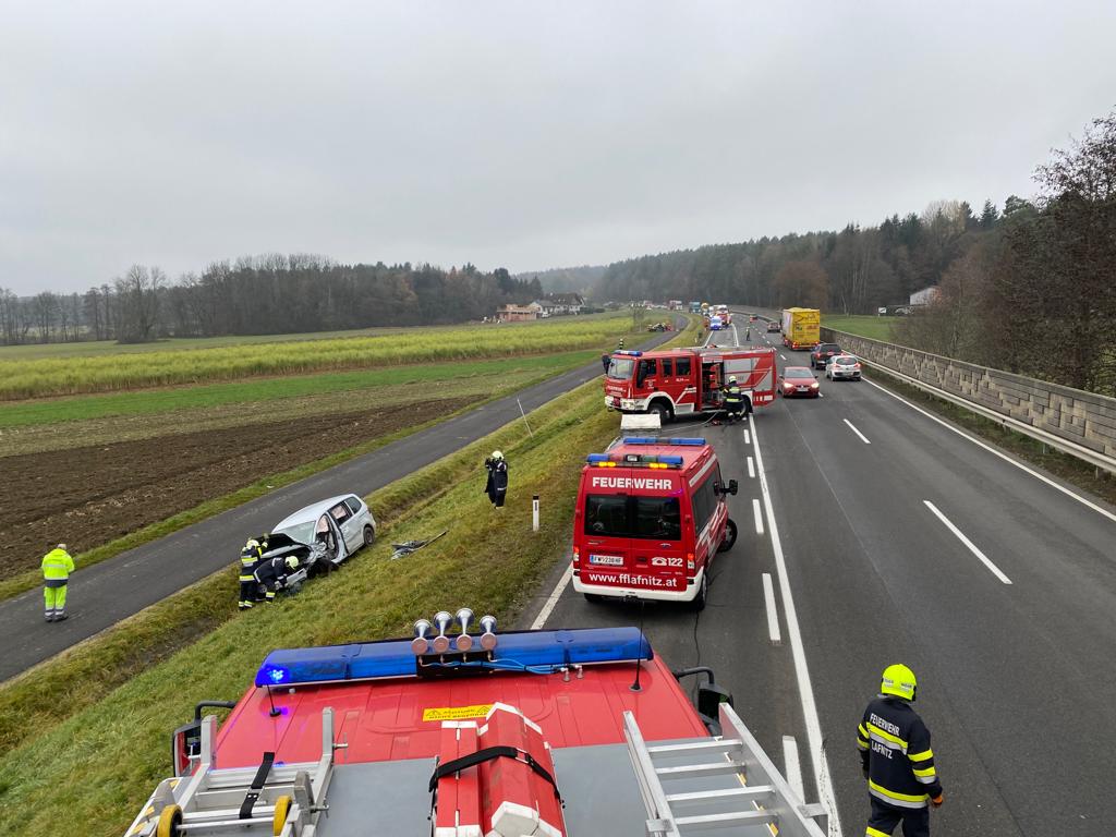 schwerer Verkehrsunfall 29.11.2022