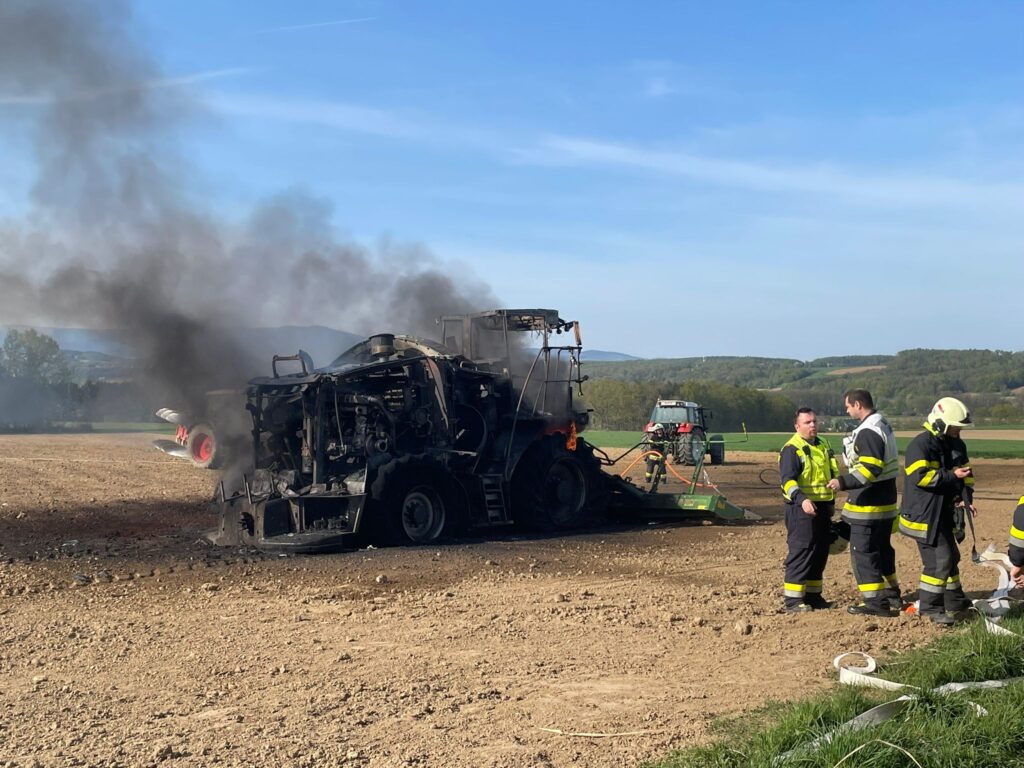 Brand einer Erntemaschine