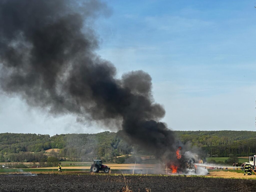 Brand einer Erntemaschine