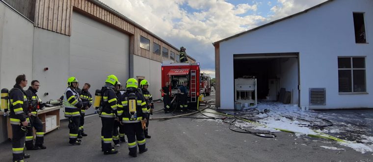 Brand in einer Tischlerei 18.06.2020