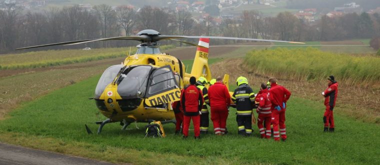 Einsatz: schwerer Verkehrsunfall auf der B54