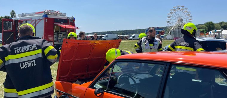 Einsatz: Rauchentwicklung bei einem PKW